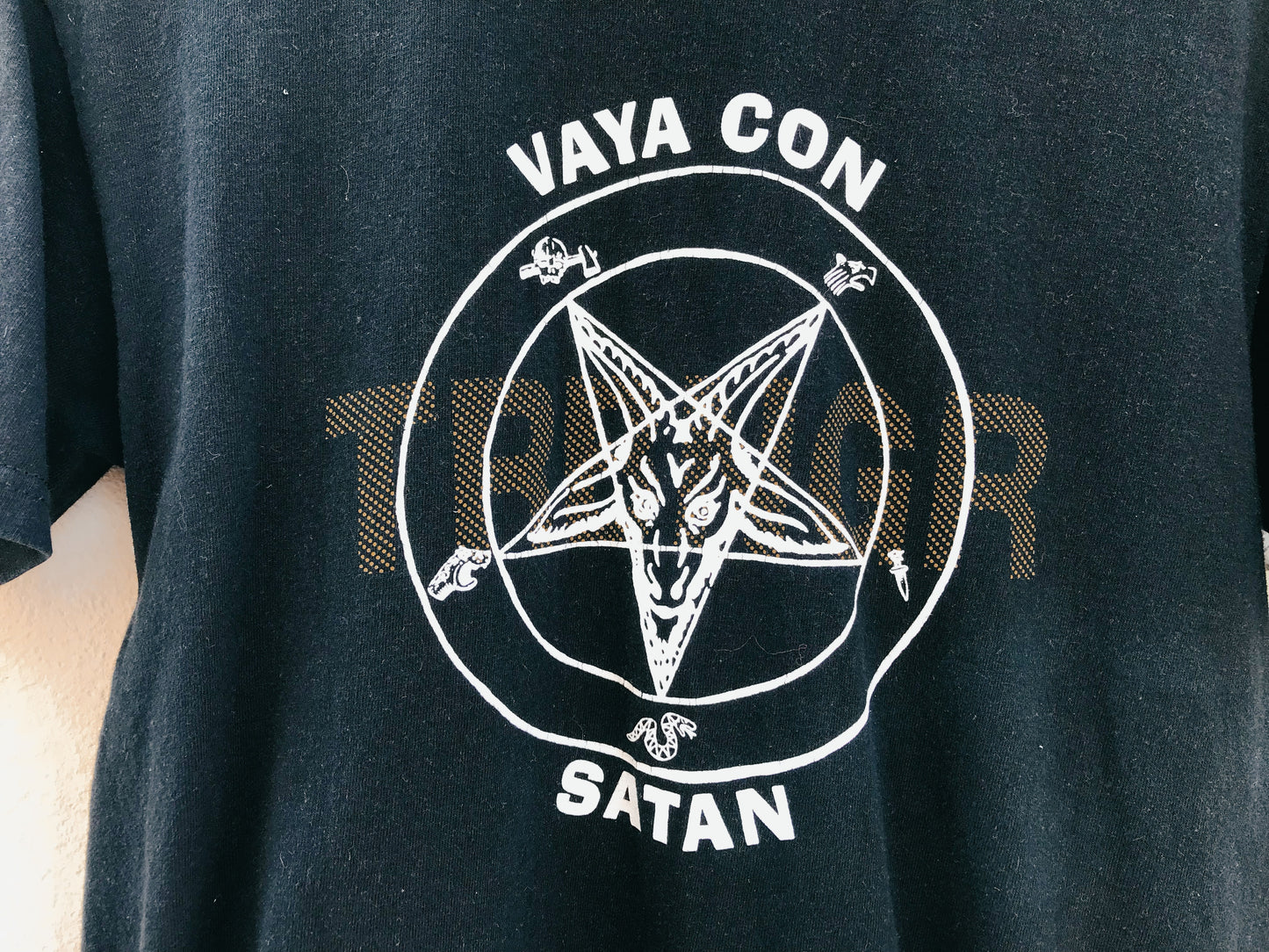 TRBNGR Vaya Con Satan Tshirt