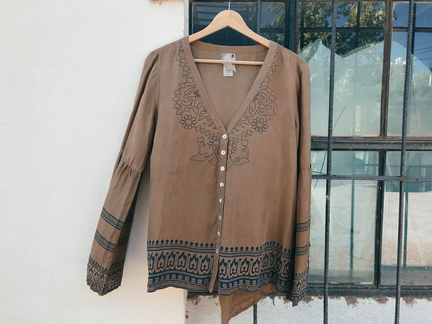 Da-Nang Brown Silk Blouse